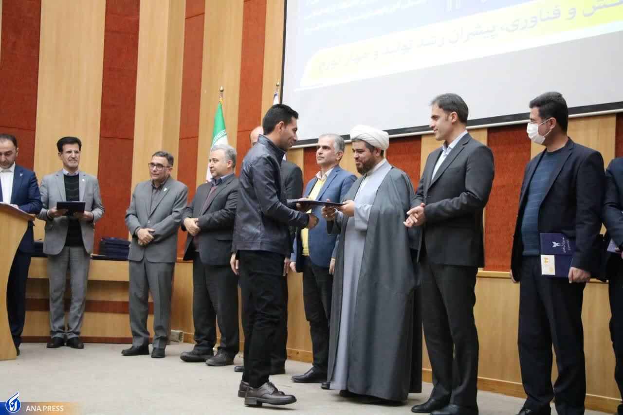 «دانش» و «پژوهش» شاهراه برونرفت از مشکلات «دانش» و «پژوهش» شاهراه برونرفت از مشکلات