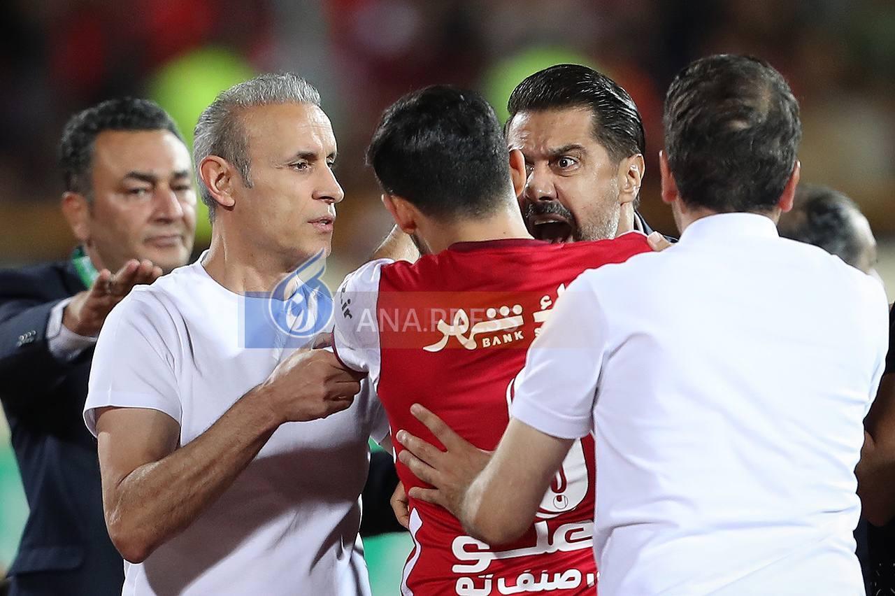 مرور حواشی آخرین دربی| از مصدومیت گلر استقلال و اهانت به دروازهبان پرسپولیس تا اخراج جنجالی ساپینتو و خطر کوری یک هوادار مرور حواشی آخرین دربی| از مصدومیت گلر استقلال و اهانت به دروازهبان پرسپولیس تا اخراج جنجالی ساپینتو و خطر کوری یک هوادار