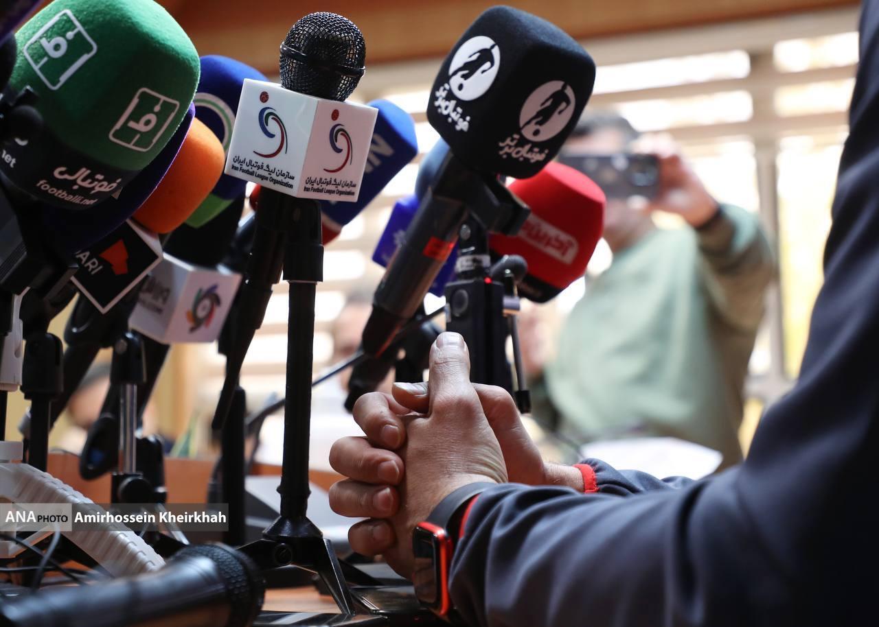 تصاویری جالب از نشست خبری دربی ۱۰۲ با حضور سرمربی پرسپولیس