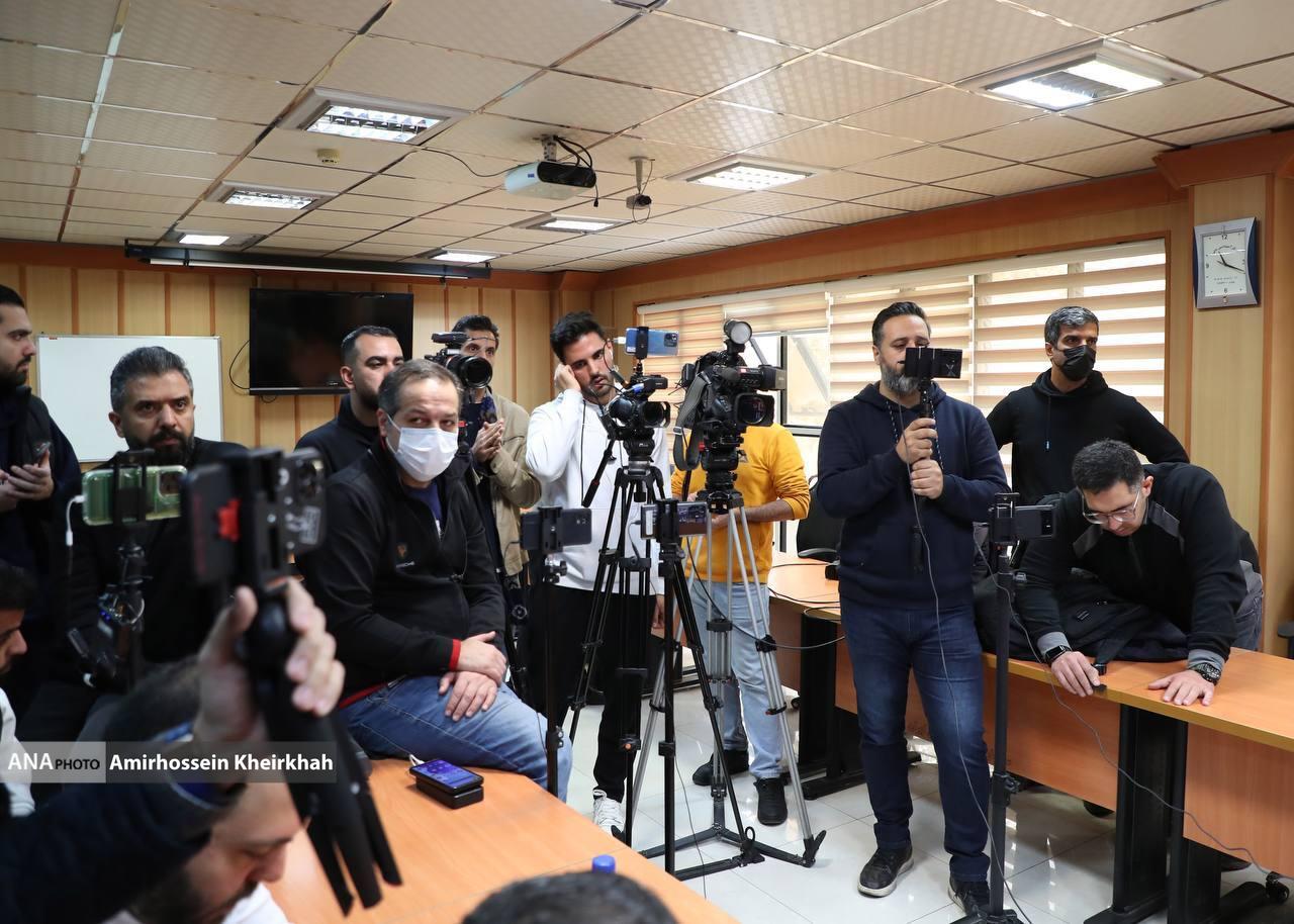 تصاویری جالب از نشست خبری دربی ۱۰۲ با حضور سرمربی پرسپولیس