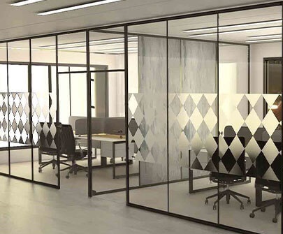 پارتیشن شیشهای بهتر است یا ام دی اف؟ پارتیشن شیشهای بهتر است یا ام دی اف؟