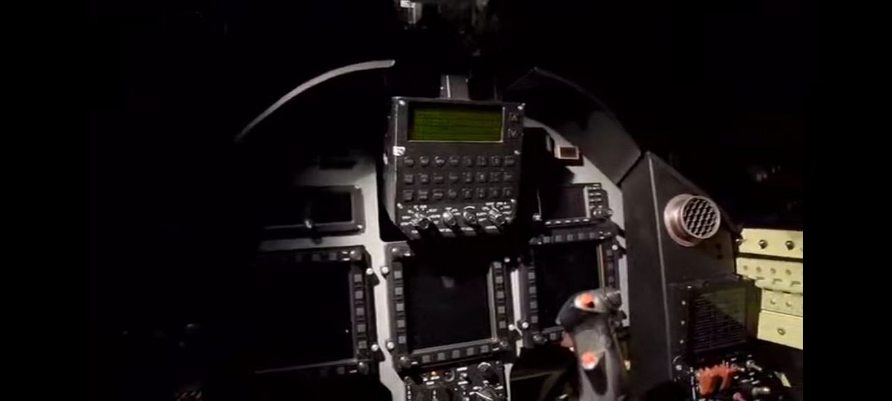 آزمایش موفق نسخه تکمیلی جت بومی و آموزشی «یاسین» با حضور وزیر دفاع + فیلم آزمایش موفق نسخه تکمیلی جت بومی و آموزشی «یاسین» با حضور وزیر دفاع + فیلم