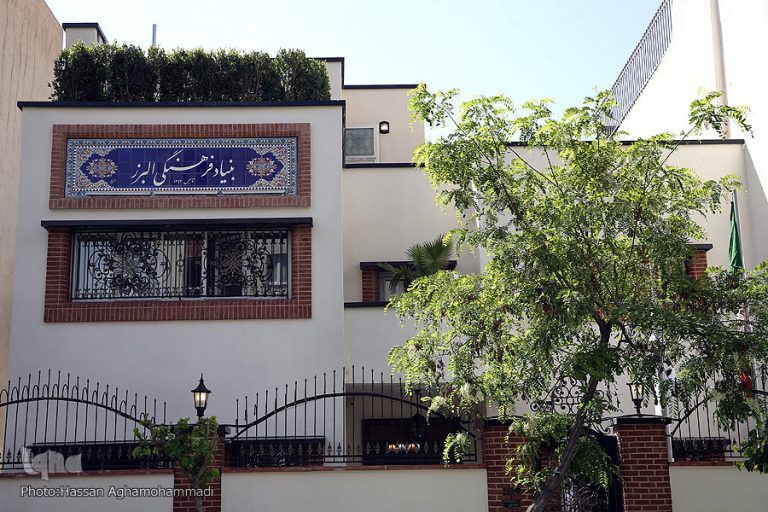 از پژوهشهای با کیفیت حمایت میکنیم از پژوهشهای با کیفیت حمایت میکنیم