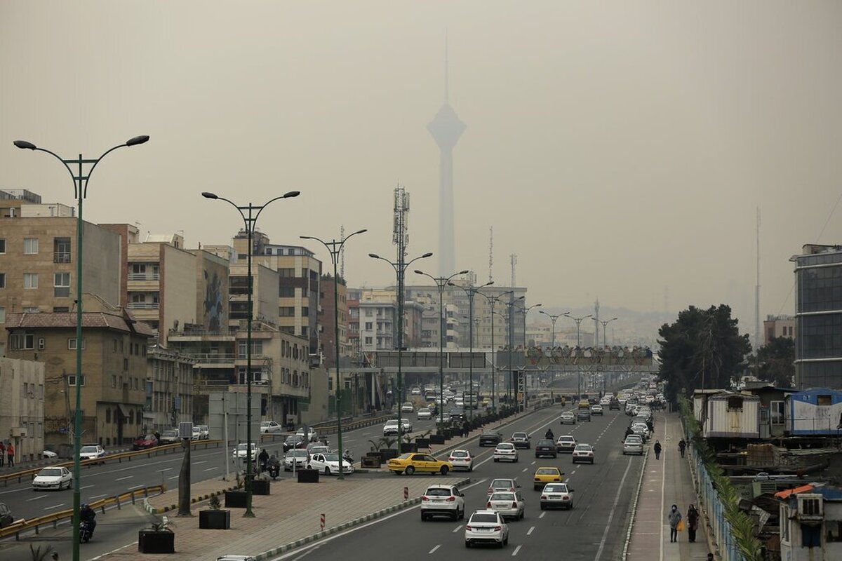 هوای تهران نارنجی شد!  بیماران و گروه‌های حساس در خانه بمانند
