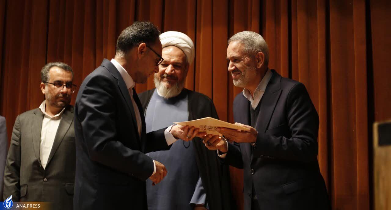 خدامحوری، ایدئولوژی و ایمان 3 شاخصه بسیج خدامحوری، ایدئولوژی و ایمان 3 شاخصه بسیج