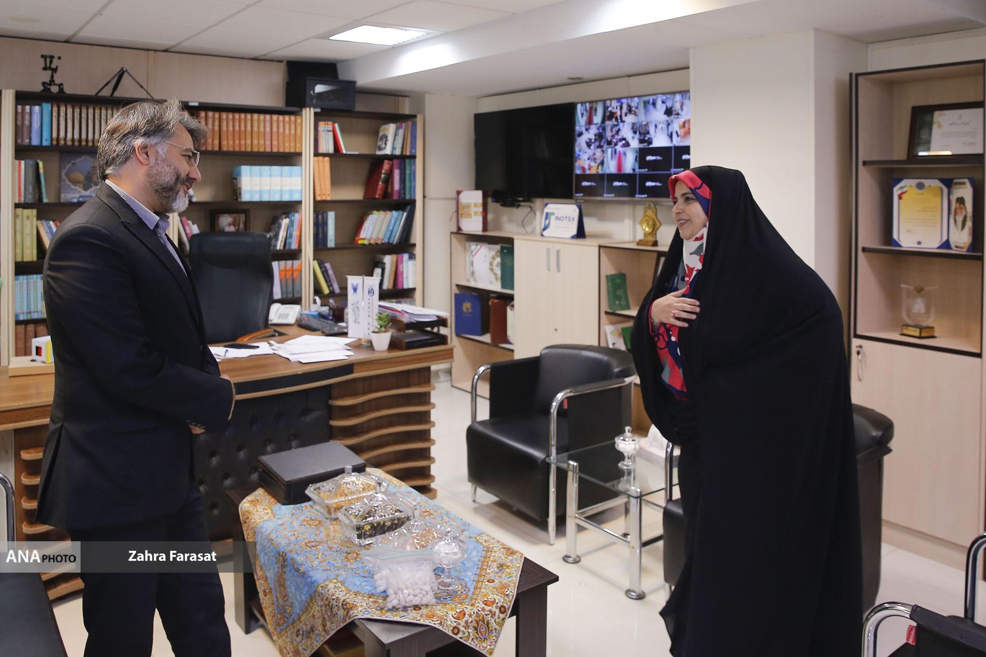 رقابت در اقتصاد اشتراکی با هوش مصنوعی مهرنوش