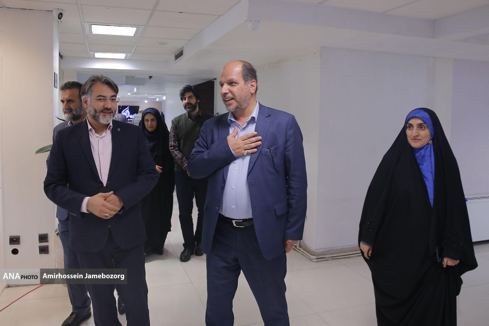 حسنی‌آهنگر: آیین نامه ارتقاء اساتید