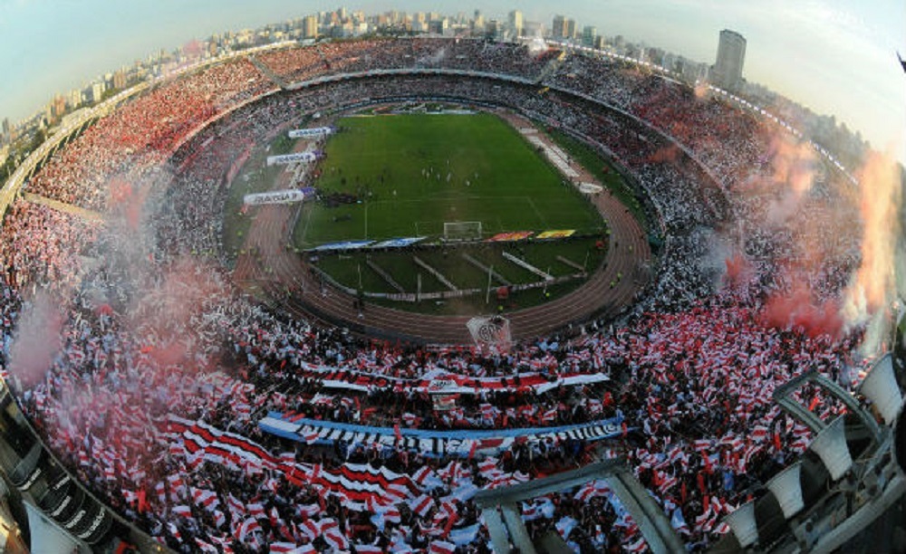 «قلعه عقاب هایی» برای ویران کردن رقبا؛ ۱۰ ورزشگاه وحشتناک جهان کدام استادیومها هستند؟ «قلعه عقاب هایی» برای ویران کردن رقبا؛ ۱۰ ورزشگاه وحشتناک جهان کدام استادیومها هستند؟