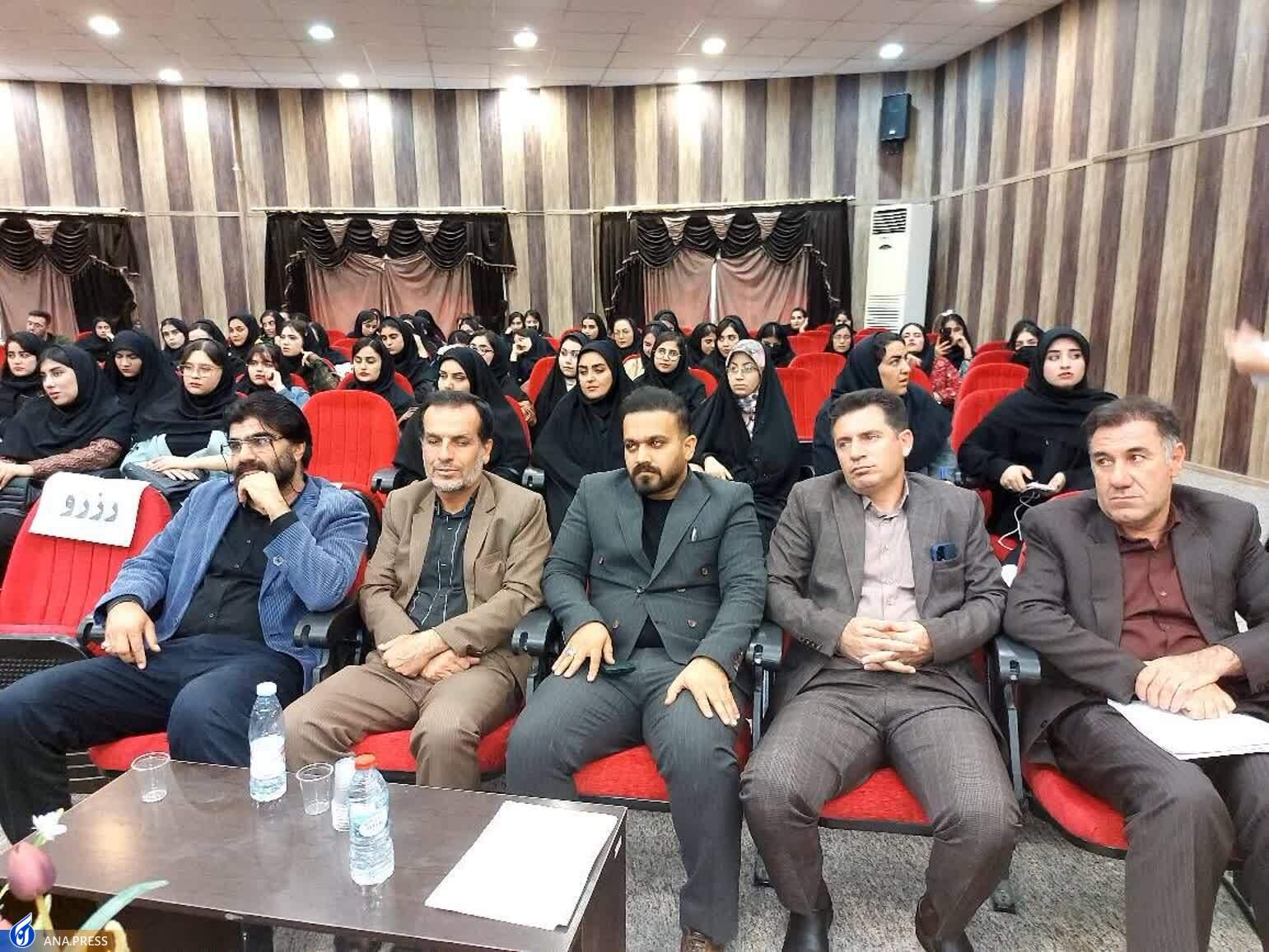 برگزاری تریبون آزاد دانشجویی جدی گرفته شود برگزاری تریبون آزاد دانشجویی جدی گرفته شود