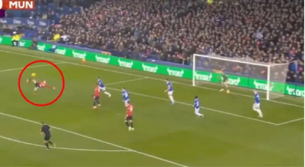 زیباترین گل لیگ برتر با ۱۹ سال سن و یک قیچی برگردان؛ آیا «گارناچو» جانشین شایسته رونالدو در منچستریونایتد است؟