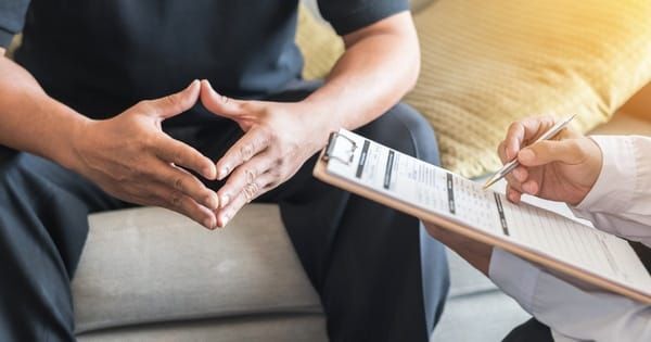 مهم‌ترین مطالبات نسل جدید دانشجو از مسئولان/ چرا آموزش را پولی کرده‌اید؟