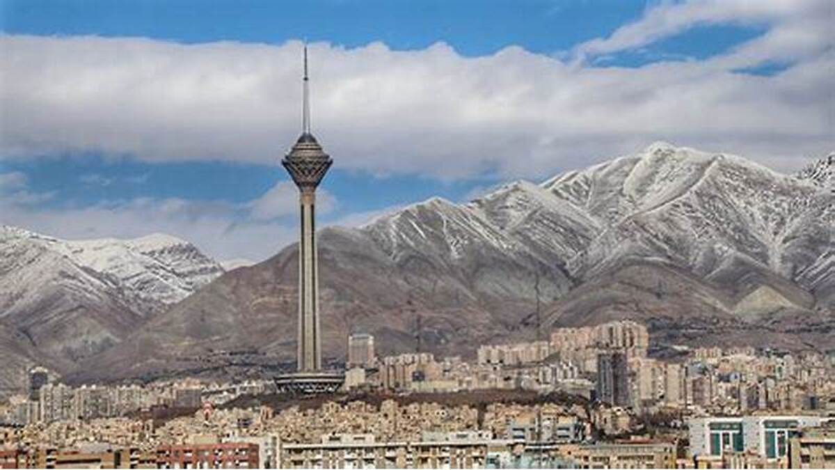 هوای سالم تهران در روز طبیعت  نماز جماعت در بوستان‌های شمال تهران اقامه می‌شود