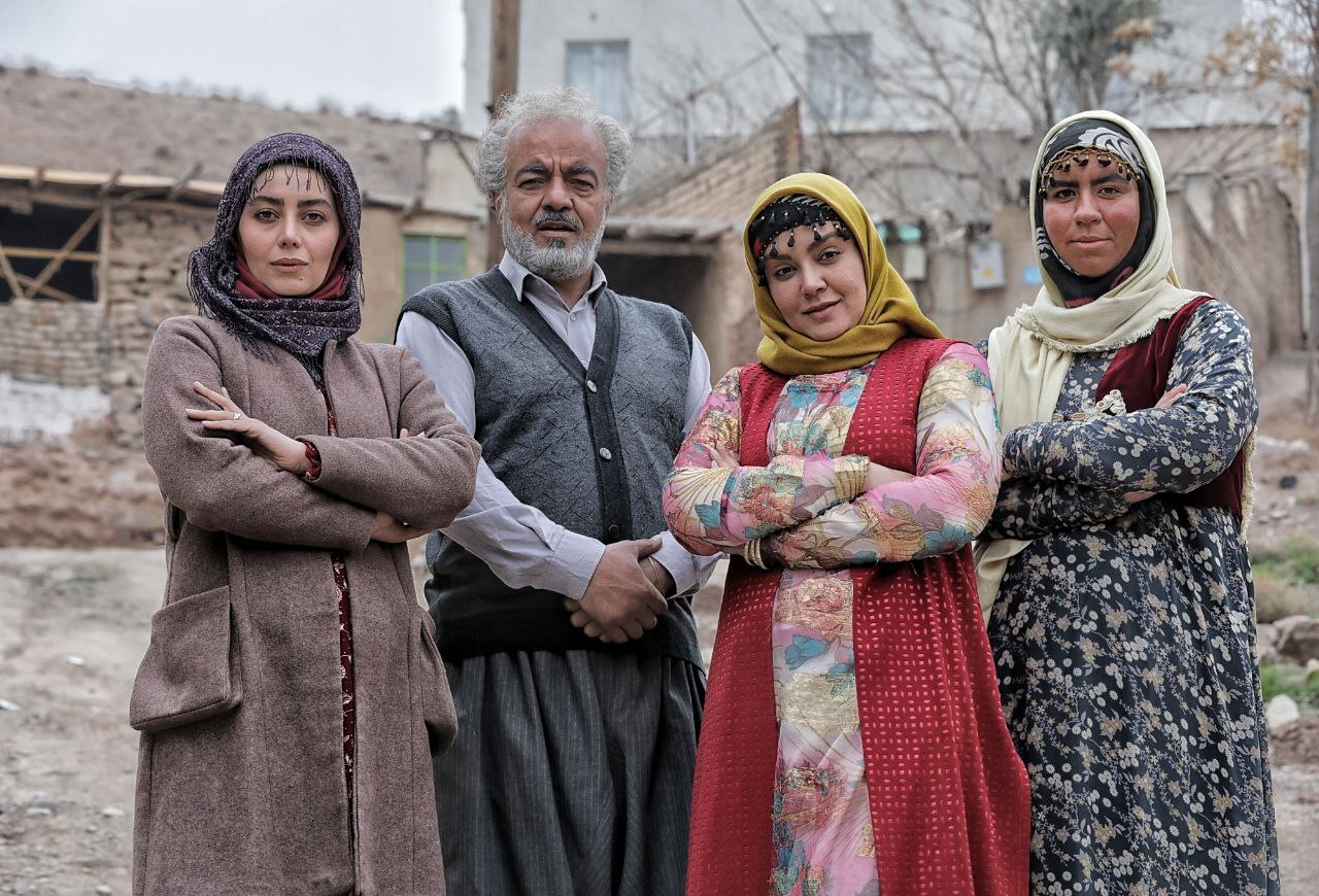 تعامل فرهنگی بین کردستان و سیستان و بلوچستان یک سرمایه اجتماعی است/ جهش کیفی تولید در «نون خ ۵» تعامل فرهنگی بین کردستان و سیستان و بلوچستان یک سرمایه اجتماعی است/ جهش کیفی تولید در «نون خ ۵»