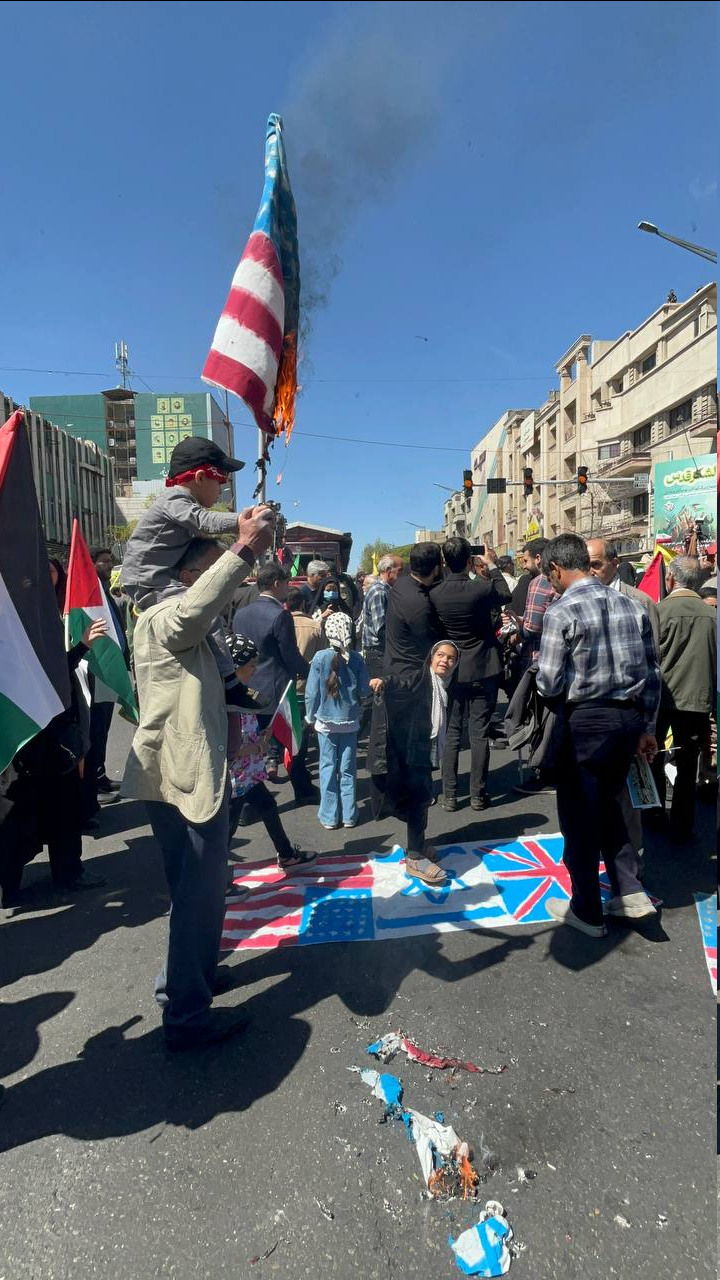 ایران در حمایت از غزه به پاخاست/ فلسطین تنها نیست ایران در حمایت از غزه به پاخاست/ فلسطین تنها نیست