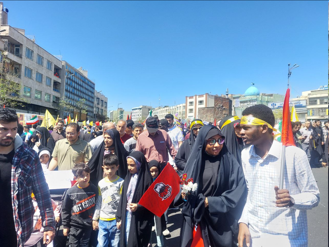 ایران در حمایت از غزه به پاخاست/ بیعت مردم تهران با شهدای راه قدس ایران در حمایت از غزه به پاخاست/ بیعت مردم تهران با شهدای راه قدس