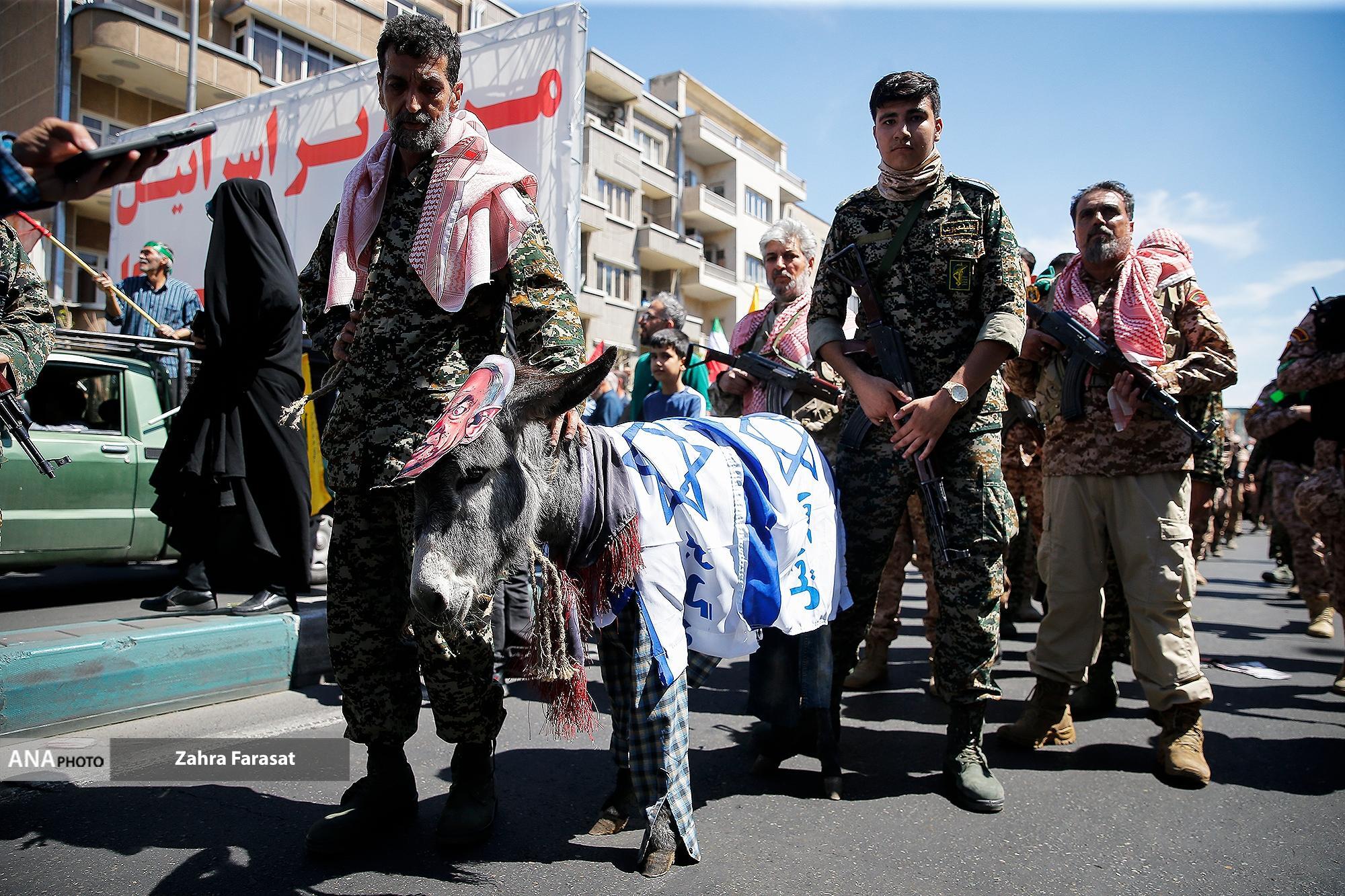 ایران در حمایت از غزه به پاخاست/ بیعت مردم تهران با شهدای راه قدس ایران در حمایت از غزه به پاخاست/ بیعت مردم تهران با شهدای راه قدس