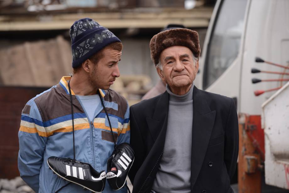 عابدزاده، قایقران و رفقا روی پرده نقرهای!/ ستاره هایی که با «پرویزخان» متولد شدند عابدزاده، قایقران و رفقا روی پرده نقرهای!/ ستاره هایی که با «پرویزخان» متولد شدند