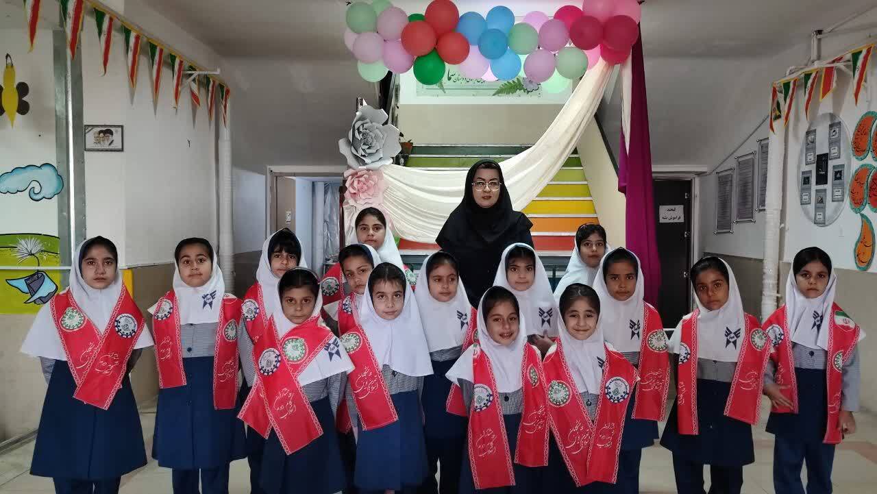 فرشتههای زمینی در ضیافت خاص الهی/ تصویری که از خدا بر ذهن روزهاولیها نقش بست فرشتههای زمینی در ضیافت خاص الهی/ تصویری که از خدا بر ذهن روزهاولیها نقش بست