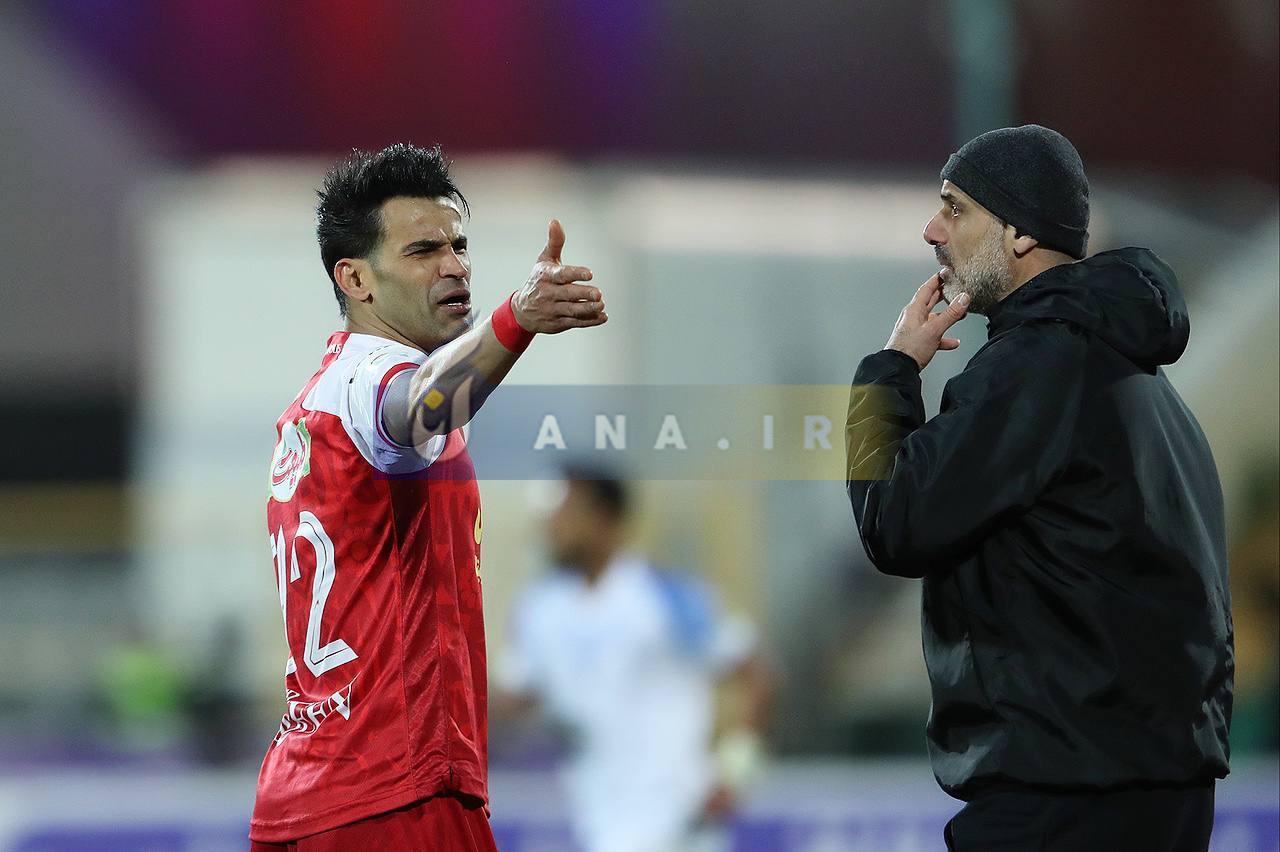 عصبانیت آل کثیر بعد از تعویض مقابل ملوان+تصاویر عصبانیت آل کثیر بعد از تعویض مقابل ملوان+تصاویر