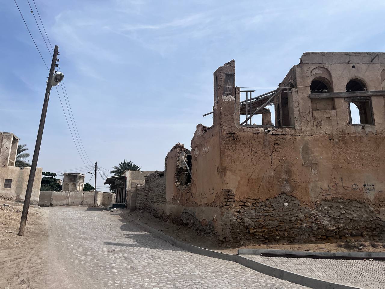 قلعه نادری قشم در معرض نابودی/ میراث فرهنگی و بی توجهی مسئولین!