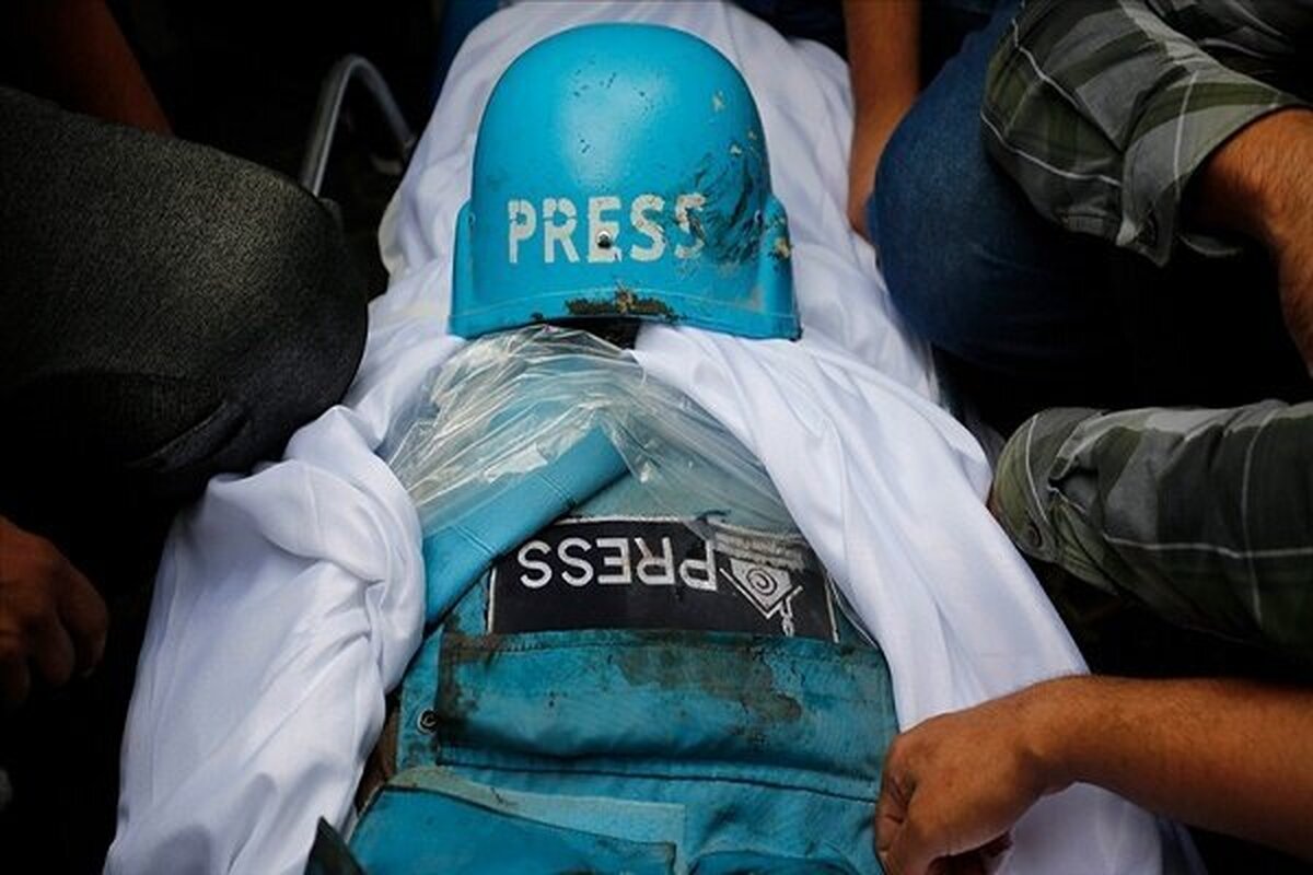 افزایش شمار خبرنگاران شهید در غزه به ۱۳۶ نفر  شهادت شمار زیادی در راهروهای بیمارستان شفا