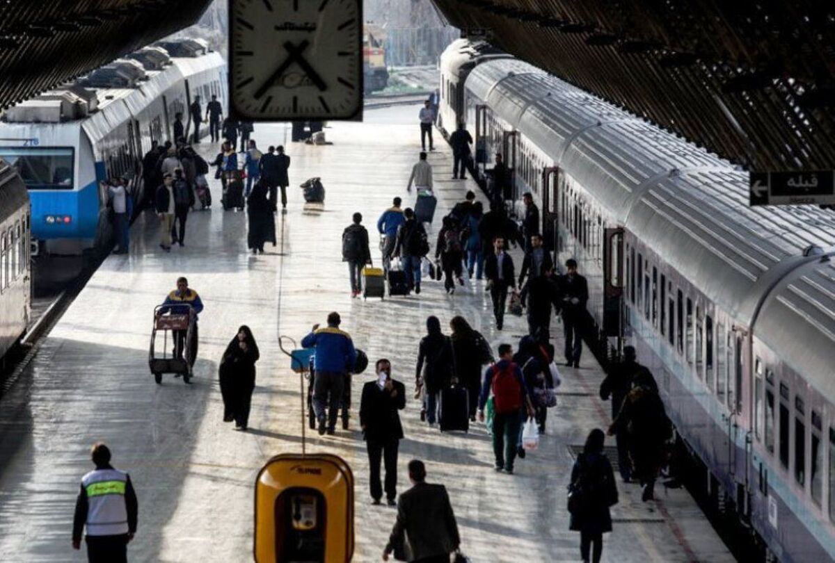 عبور آمار مسافران نوروزی راه‌آهن از مرز یک میلیون نفر