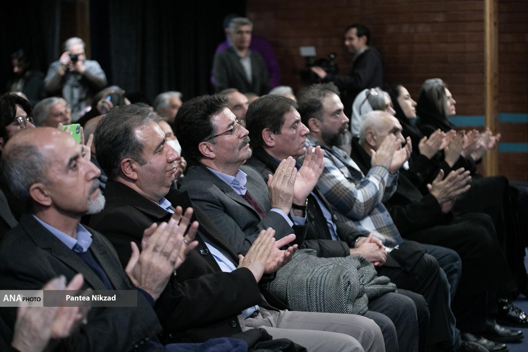 نکوداشت ژاله علو در خانه هنرمندان/ هنرمندی که نماد اصالت بود نکوداشت ژاله علو در خانه هنرمندان/ هنرمندی که نماد اصالت بود