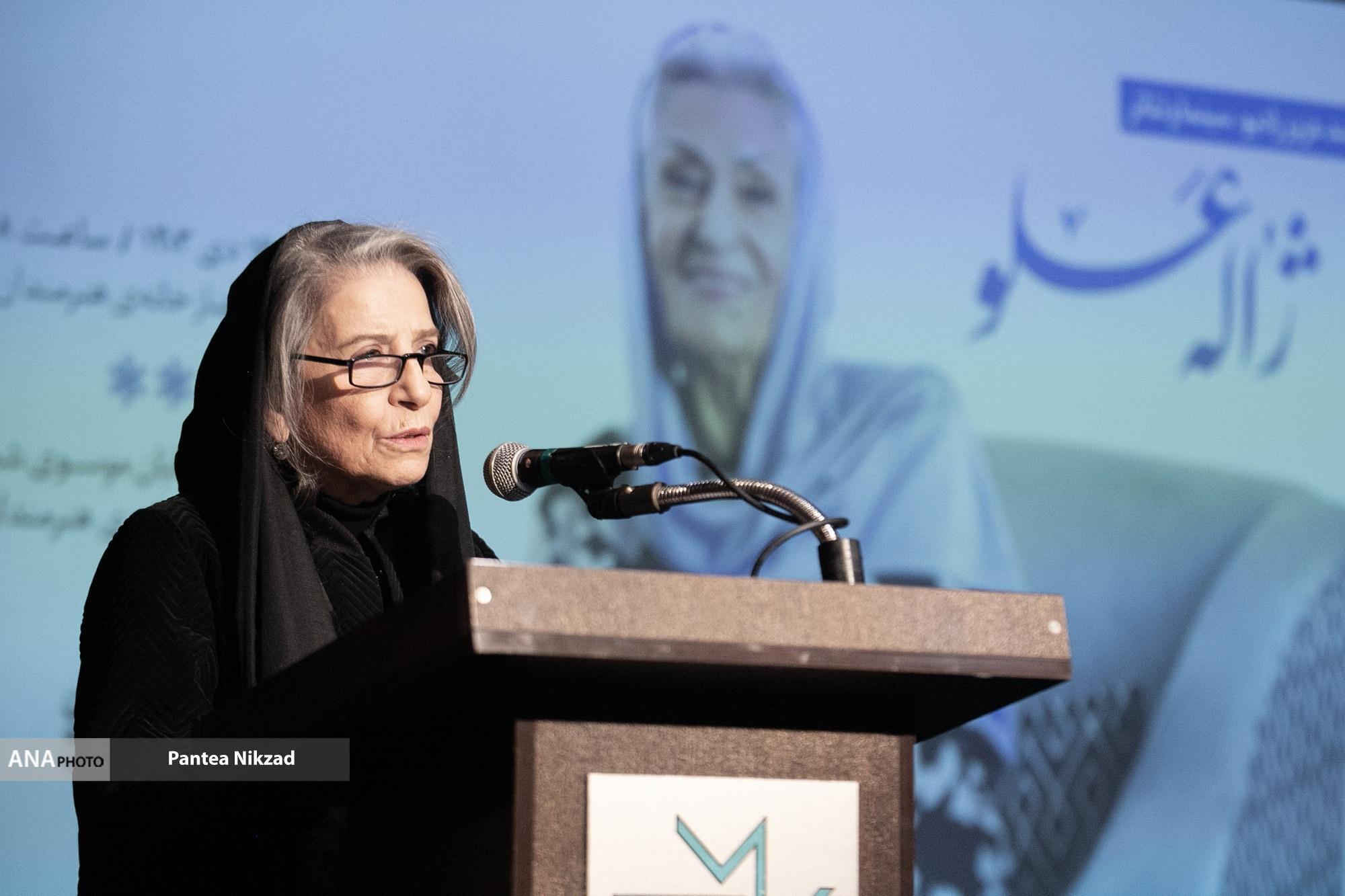 نکوداشت ژاله علو در خانه هنرمندان/ هنرمندی که نماد اصالت بود نکوداشت ژاله علو در خانه هنرمندان/ هنرمندی که نماد اصالت بود