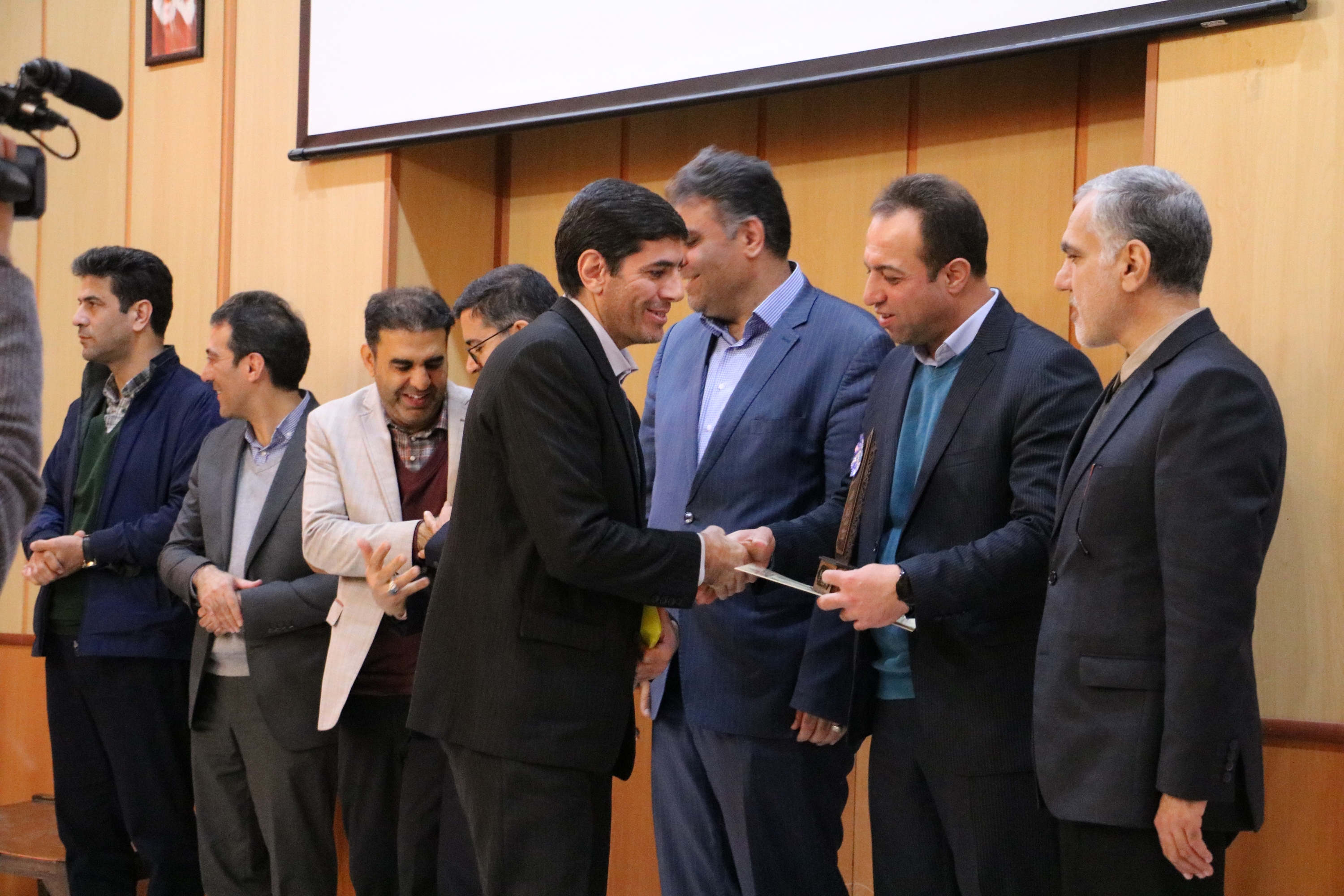 سرآمدی حوزه پژوهش دانشگاه آزاد شهرکرد با ۳۴ هزار و ۵۸۰ شاخص