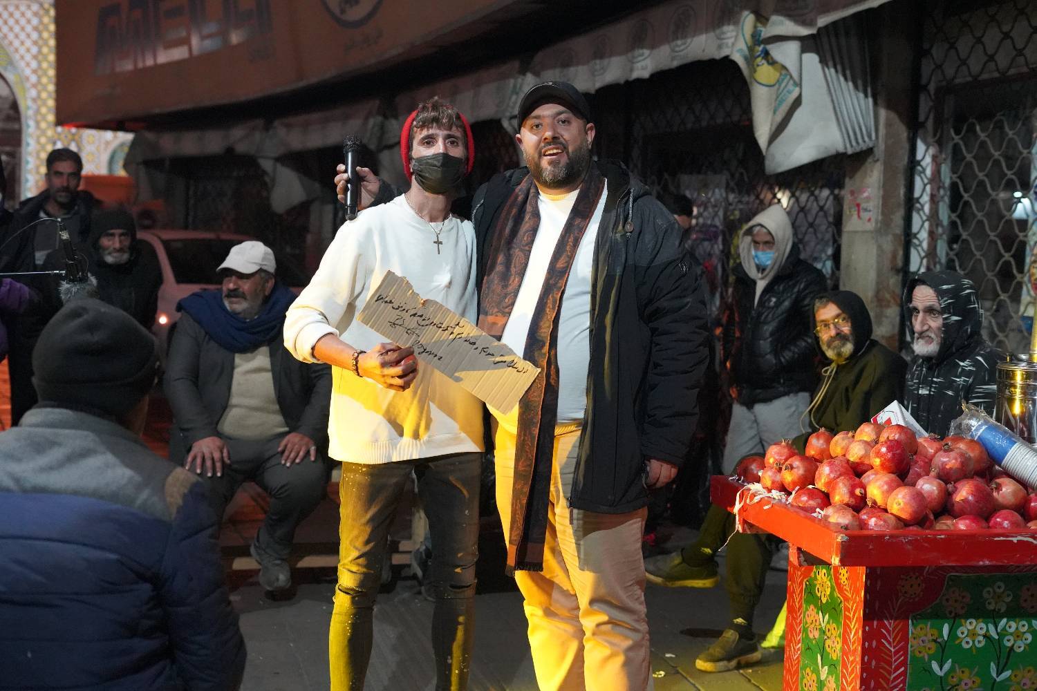 تئاتر کاربردی به داد کارتنخوابها رسید/وقتی شب یلدای بیخانمانها زیبا شد تئاتر کاربردی به داد کارتنخوابها رسید/وقتی شب یلدای بیخانمانها زیبا شد