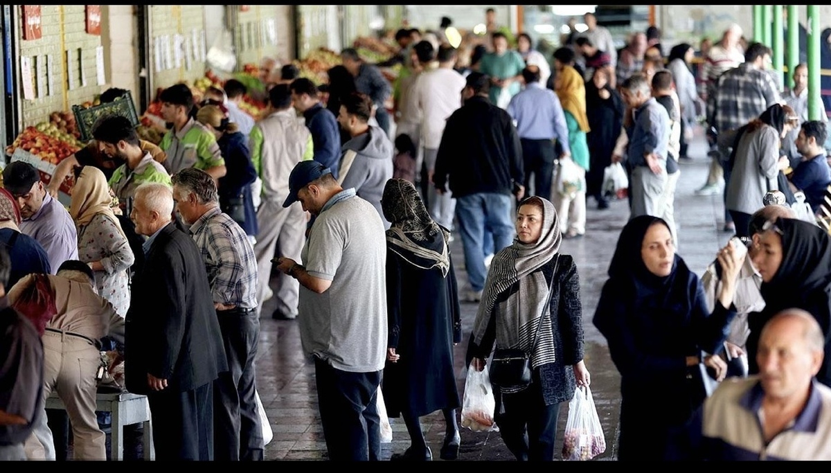 میادین  و بازارهای میوه و تره بار امروز باز است