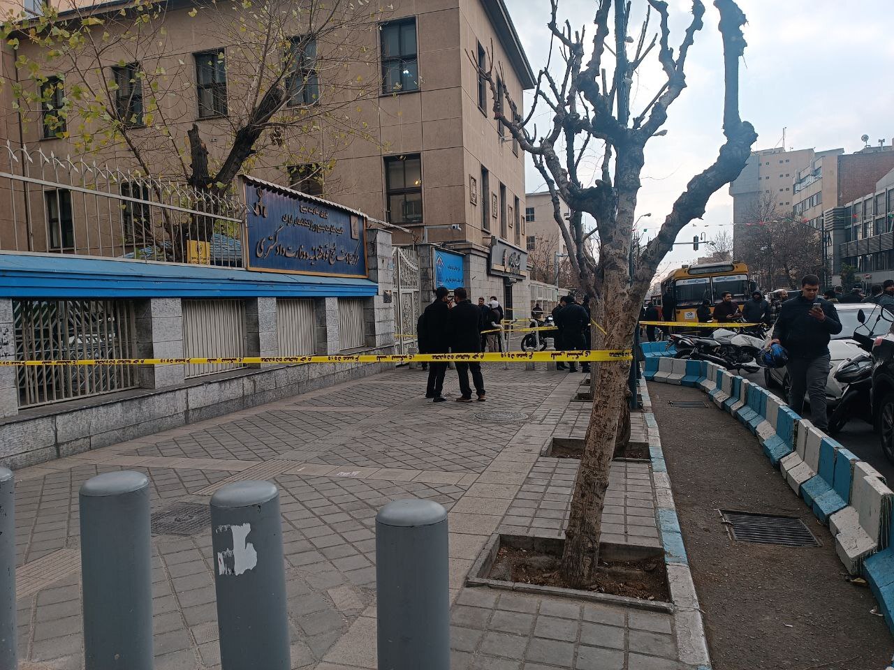 تیراندازی در میدان ارک تهران/ دو قاضی شهید شدند دو نفر مجروح تیراندازی در میدان ارک تهران/ دو قاضی شهید شدند دو نفر مجروح