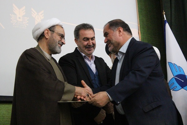 سیستم آموزشی دانشگاه آزاد در خدمت پژوهش و فناوری