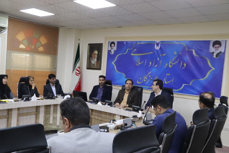 دانشگاه آزاد رشتهها را براساس نیاز هر منطقه گسترش داده است دانشگاه آزاد رشتهها را براساس نیاز هر منطقه گسترش داده است