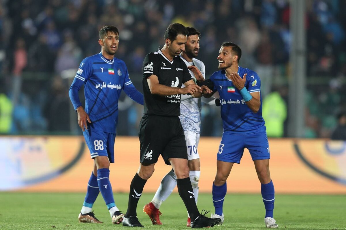 رودنیل: پنالتی‌های استقلال سخت‌گیرانه و دومی بی رحمانه بود