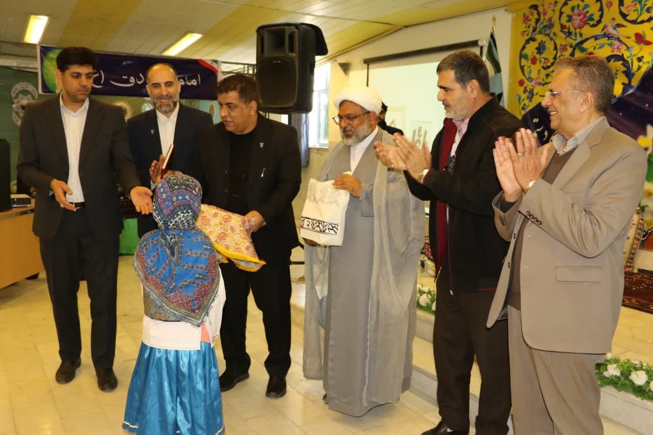 برگزیدگان جشنواره ملی صنایعدستی مقارن معرفی شدند برگزیدگان جشنواره ملی صنایعدستی مقارن معرفی شدند