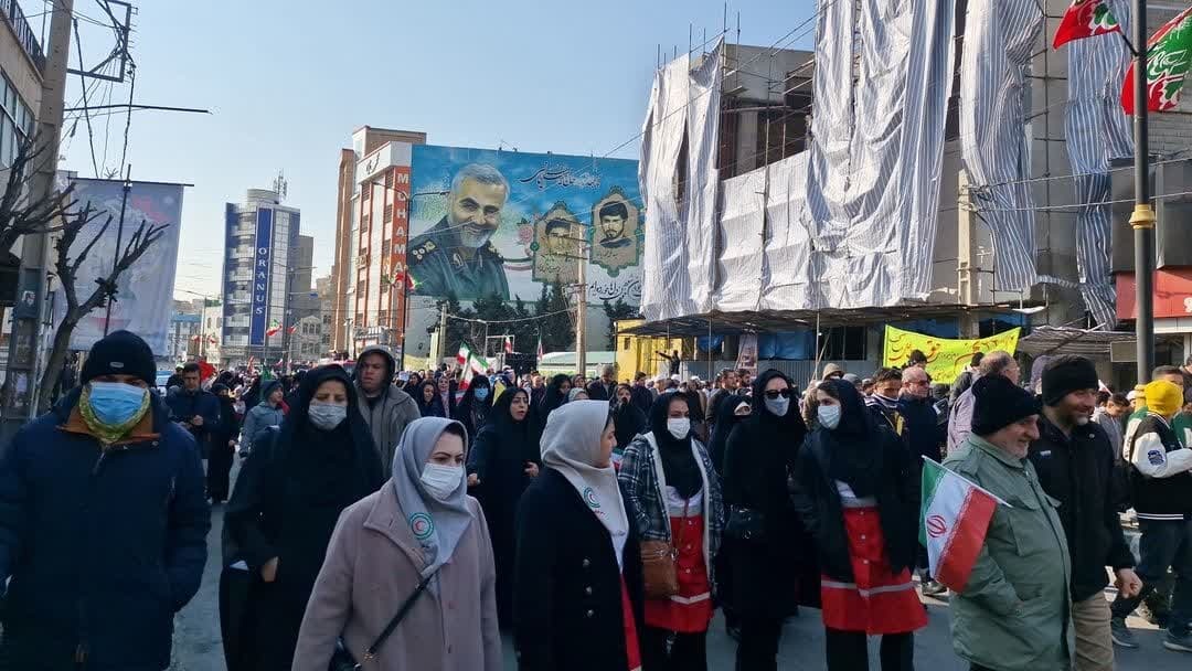 گرمای دل‌ها در سرمای هوا؛ حضور پرشور مردم در راهپیمایی ۲۲ بهمن سراسر کشور