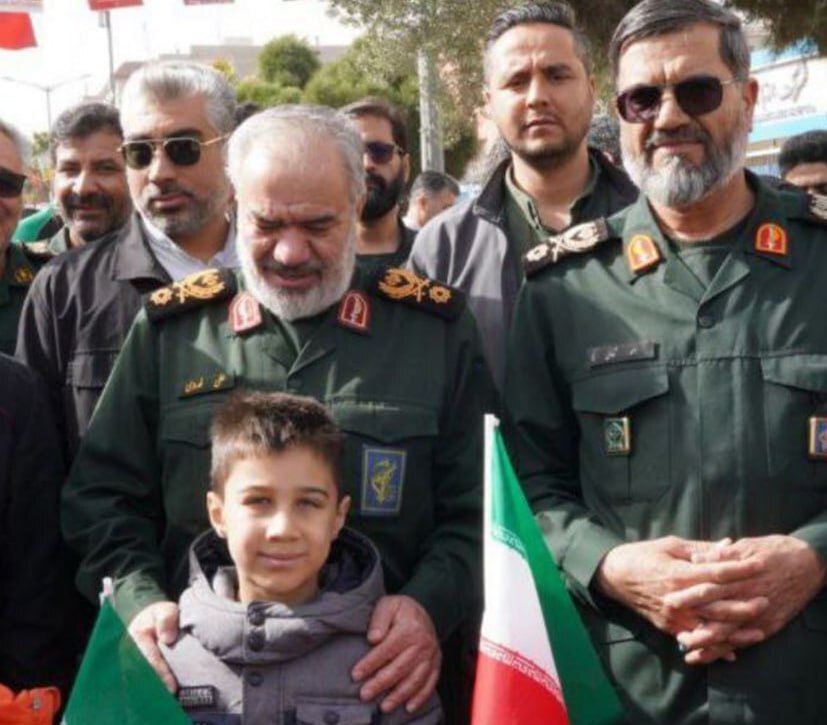 تکرار حماسه ۲۲ بهمن با حضور مردم همیشه در صحنه تهران