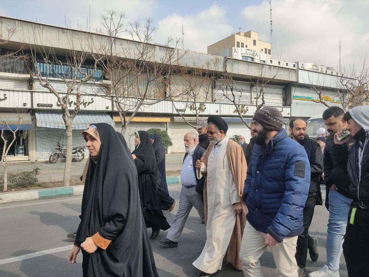 تکرار حماسه ۲۲ بهمن با حضور مردم همیشه در صحنه تهران