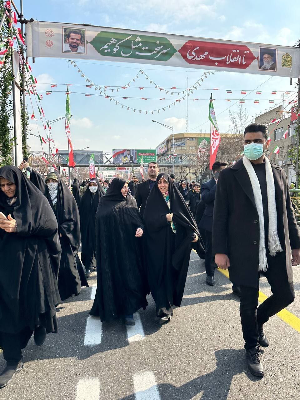 تکرار حماسه ۲۲ بهمن با حضور مردم همیشه در صحنه تهران