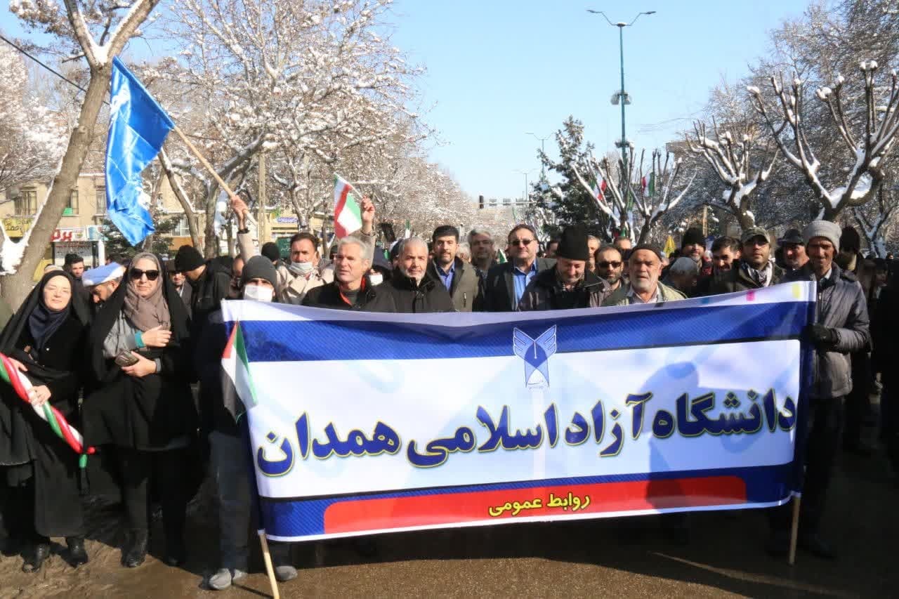 گرمای دل‌ها در سرمای هوا؛ حضور پرشور مردم در راهپیمایی ۲۲ بهمن سراسر کشور