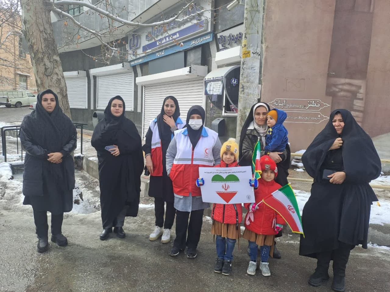 گرمای دل‌ها در سرمای هوا؛ حضور پرشور مردم در راهپیمایی ۲۲ بهمن سراسر کشور