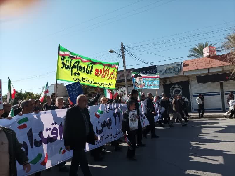 گرمای دل‌ها در سرمای هوا؛ حضور پرشور مردم در راهپیمایی ۲۲ بهمن سراسر کشور