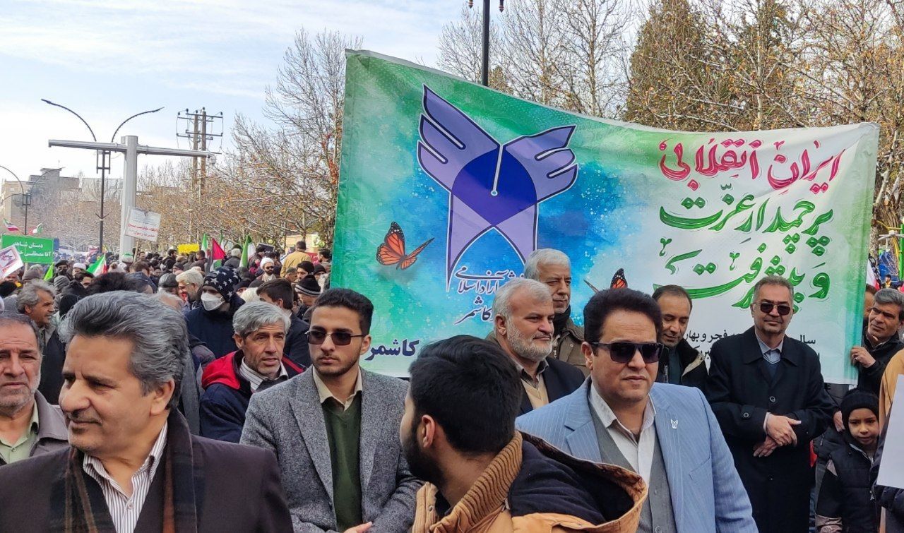 گرمای دل‌ها در سرمای هوا؛ حضور پرشور مردم در راهپیمایی ۲۲ بهمن سراسر کشور