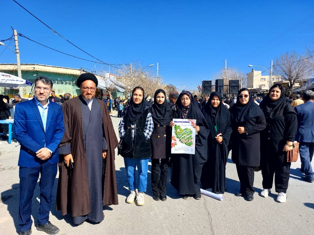 گرمای دل‌ها در سرمای هوا؛ حضور پرشور مردم در راهپیمایی ۲۲ بهمن سراسر کشور