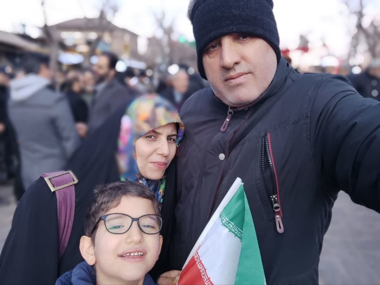 گرمای دل‌ها در سرمای هوا؛ حضور پرشور مردم در راهپیمایی ۲۲ بهمن سراسر کشور