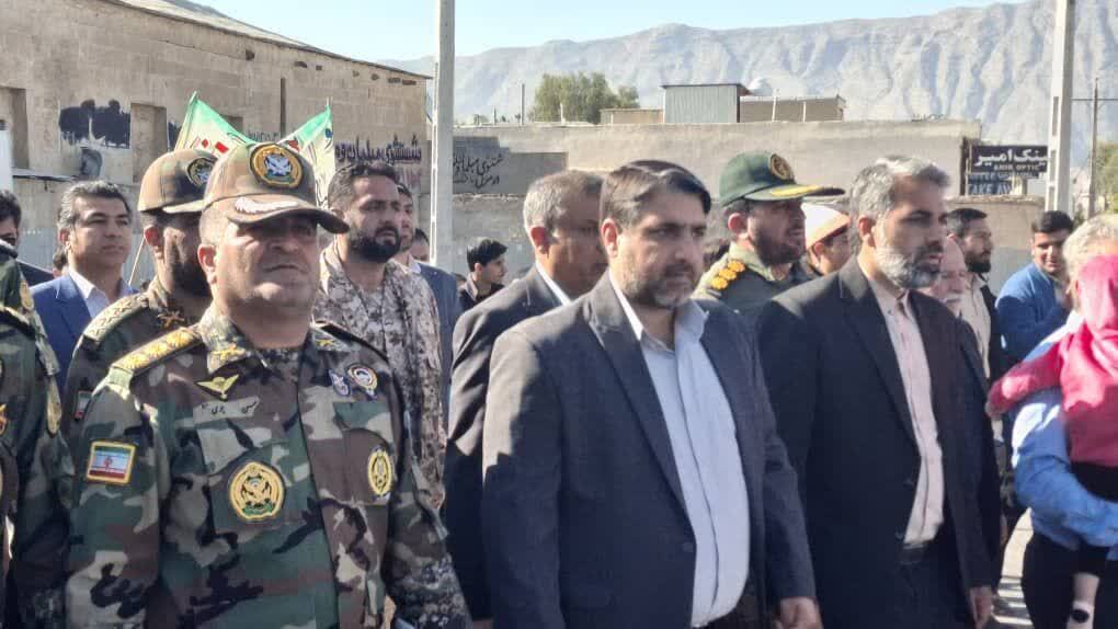 گرمای دل‌ها در سرمای هوا؛ حضور پرشور مردم در راهپیمایی ۲۲ بهمن سراسر کشور