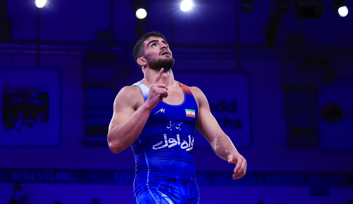 سندرم کشتی اول برای کشتیگیر ایران؛ عظیمی: 10 دقیقه بعد از مبارزه با آباکاروف بدنم تازه راه افتاده بود سندرم کشتی اول برای کشتیگیر ایران؛ عظیمی: 10 دقیقه بعد از مبارزه با آباکاروف بدنم تازه راه افتاده بود