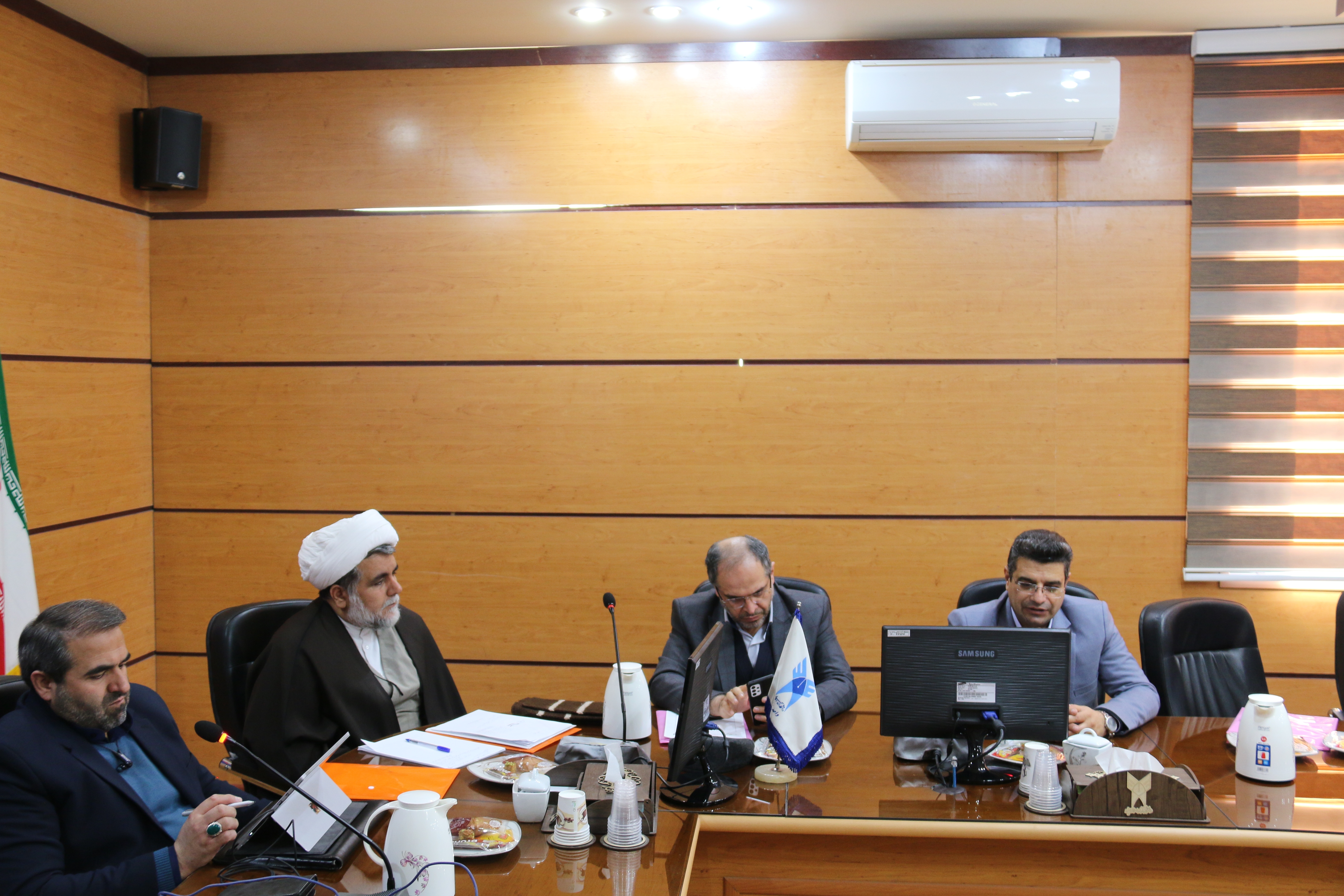 لزوم پژوهشهای نیازمحور در دانشگاه آزاد اسلامی؛ تأکید بر پیوند علم و عمل لزوم پژوهشهای نیازمحور در دانشگاه آزاد اسلامی؛ تأکید بر پیوند علم و عمل