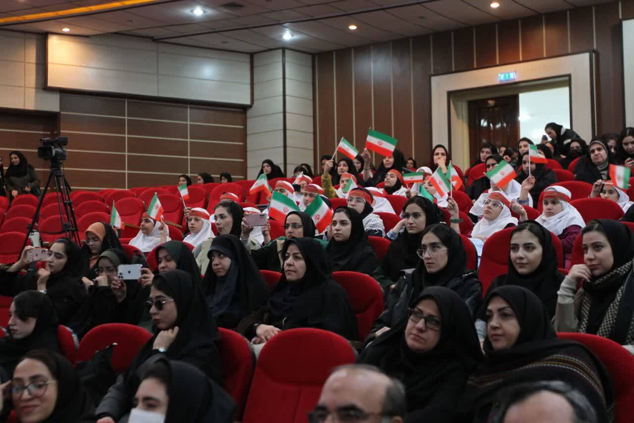 پایان جشنواره «شعر انتظار» با تجلیل از ۱۴ شاعر برگزیده + اسامی پایان جشنواره «شعر انتظار» با تجلیل از ۱۴ شاعر برگزیده + اسامی